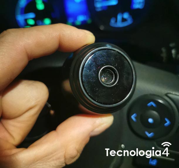 Qinux VigEye Spy Cam Review at Car